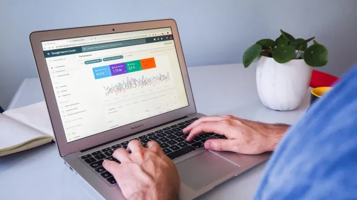 Increase Online Sales by Garage2Global